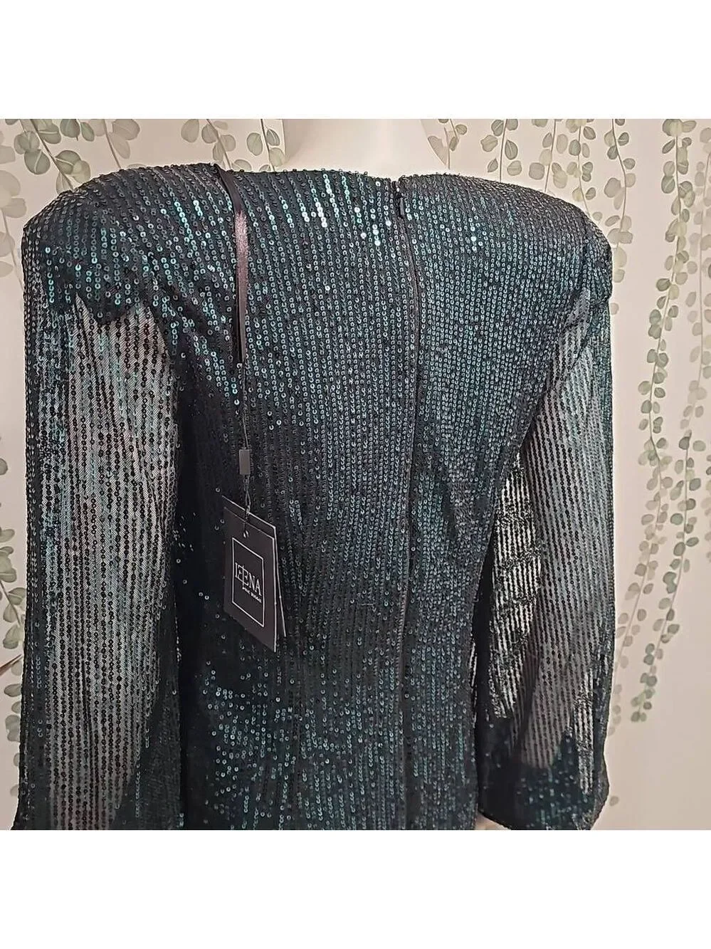 Mac Duggal Trendy V-neckline Bodycon Midi Dress Sz 8